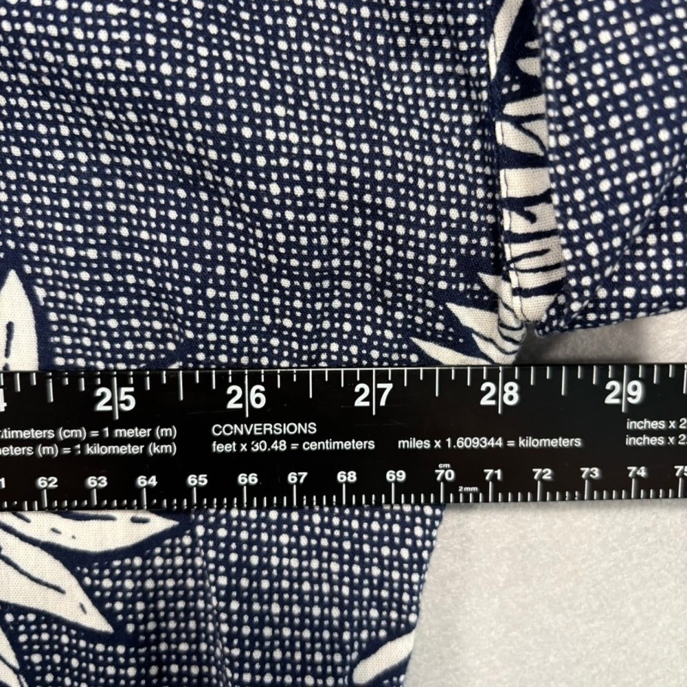 Old Navy Womens XL Navy Blue White Tropical Leaf Print Cotton Rayon Blouse Top - Picture 8 of 13